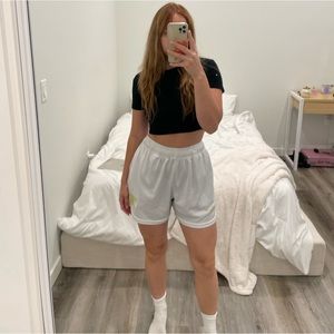 INAKA POWER white gym shorts 😍🤍